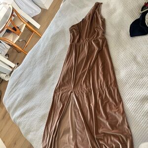 Elegant Brown Velvet Dress